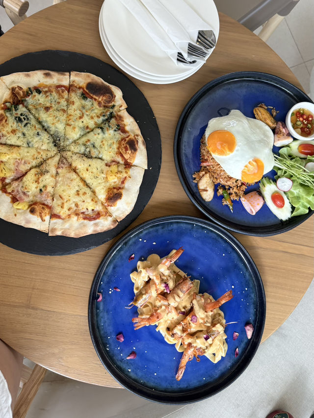 Mahutsachan Café มหัศจรรย์ คาเฟ่