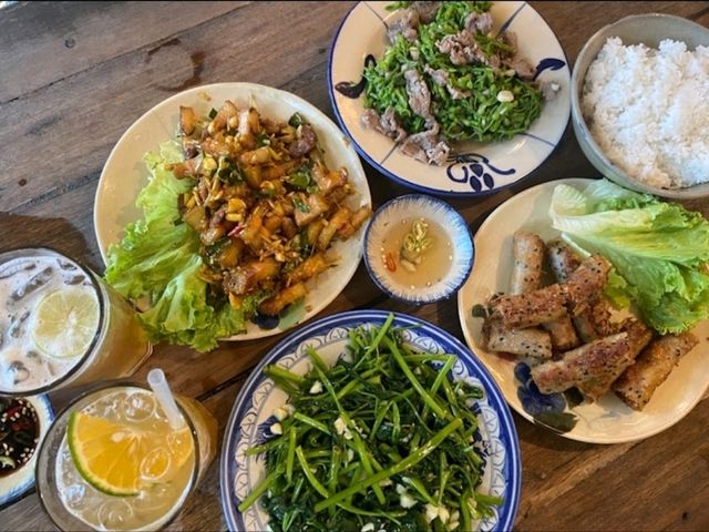 다낭에서 만나는 베트남 가정식의 진수, '벱 헨(Bếp Hen)'