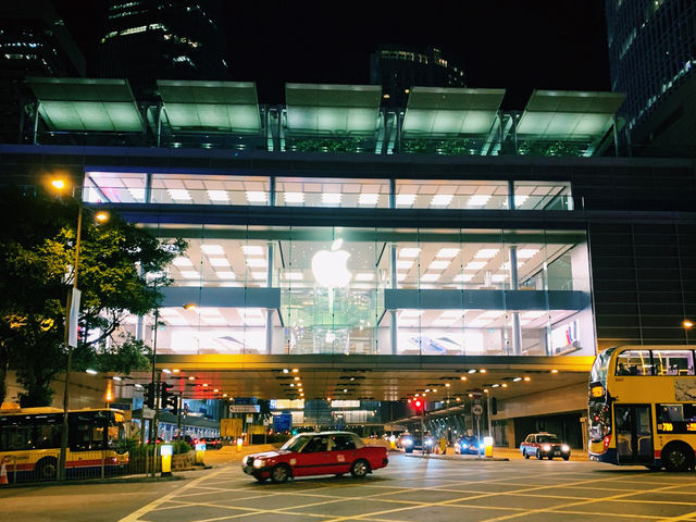 Hong Kong Nights: A Skyline Symphony