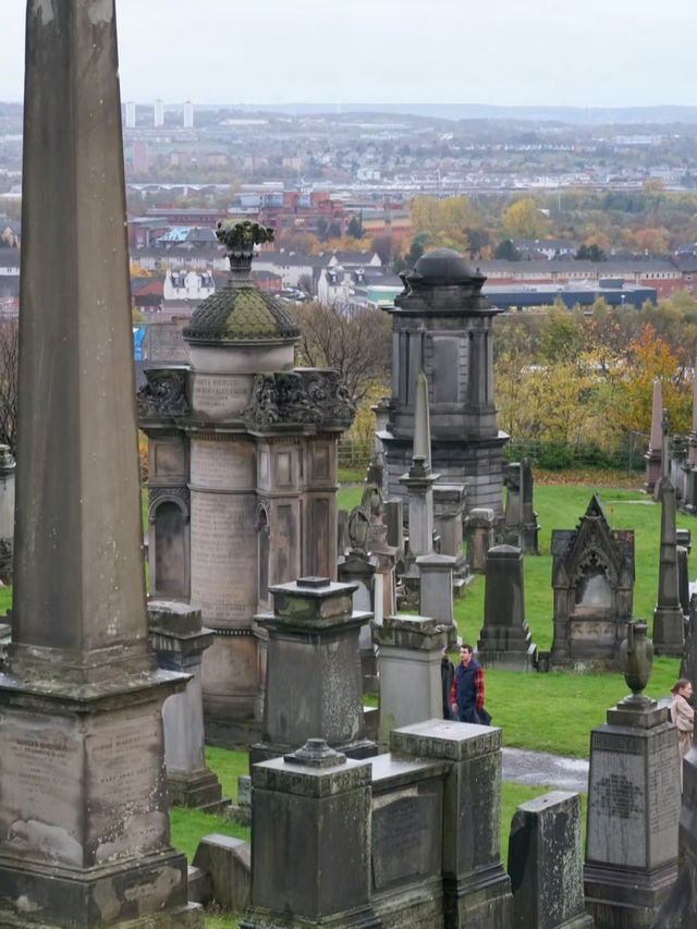 Glasgow Necropolis: A Historic Hilltop Cemetery