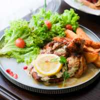 Alley & Daisy: A Cozy European-Inspired Café in Johor Bahru