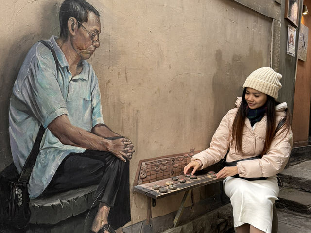Dawn on Mountain City Trail: Where Chongqing’s Heartbeat Comes Alive