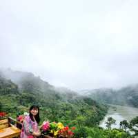 走走觀音洞步道看蝙蝠洞；森鄰水岸景觀咖啡廳覓美食