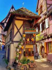 おとぎ話の中をお散歩するような村｜フランス・エギスハイム Eguisheim