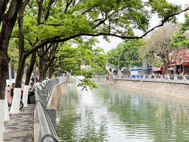 เดินเล่นแถว Daguan River คุนหมิง