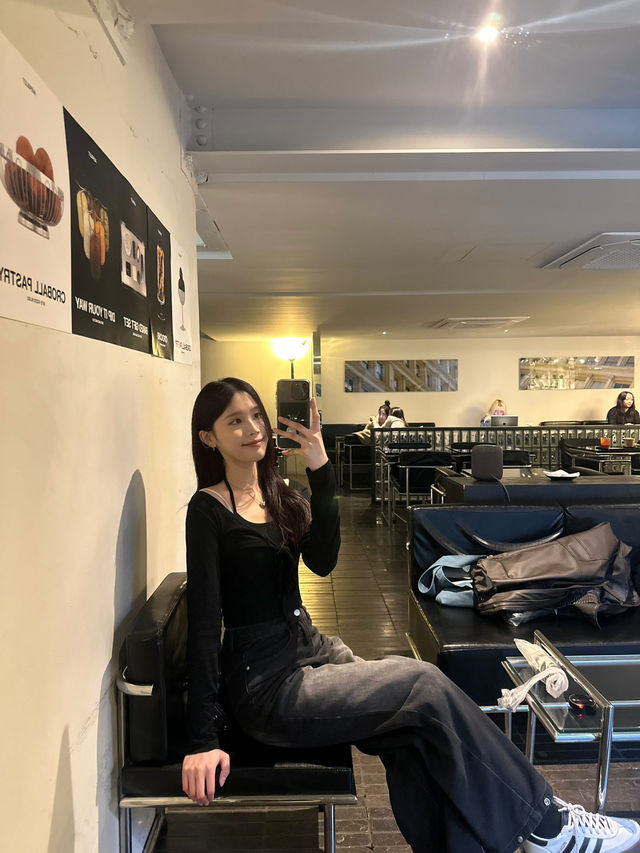 🇰🇷📮漢南必去cafe 打卡邊佑錫咖啡店💙 Aufglet