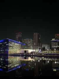 Discover a Different Side of Manchester | A Day at MediaCityUK