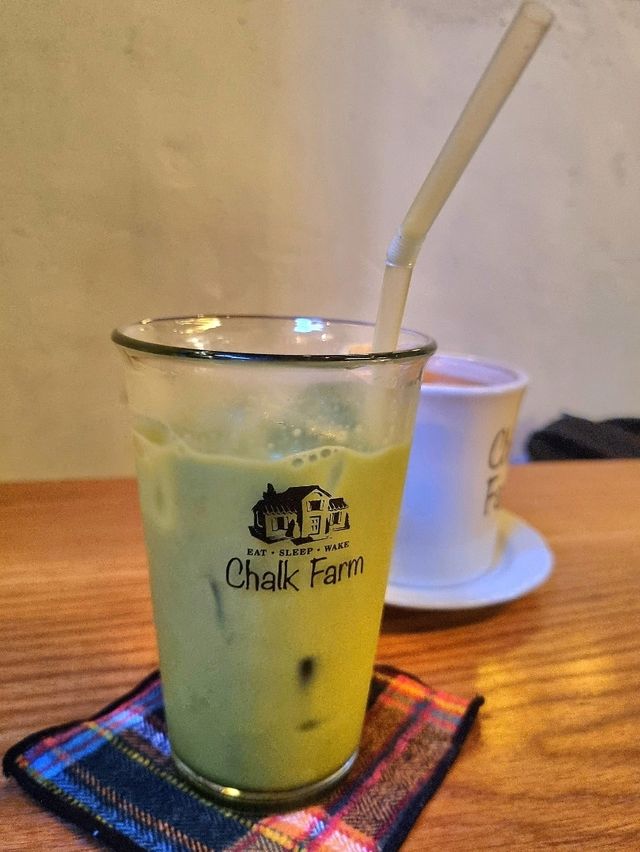 골목 속 아늑한 카페 촉팜☕️