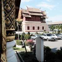 วัดพระสิงห์ วรมหาวิหาร – สักการะพระคู่บ้านคู่เมือง