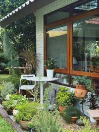คาเฟ่เปิดใหม่สไตล์โฮมมี่ย่านศรีราชา