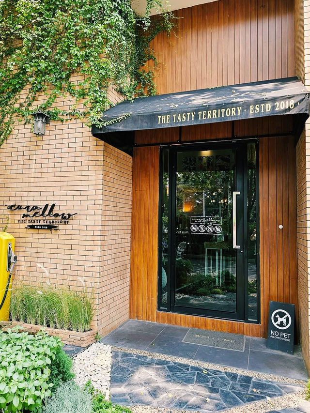 ร้าน Caramellow Café - คาเฟ่สไตล์โฮมมี่