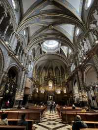 Hola Barcelona เมืองแห่งสถาปัตยกรรมสุดฮิป