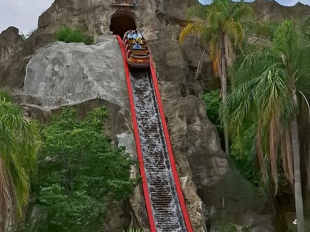 歡樂的 POPA 王國🎠、魔法森林✨、冒險天堂🎢一次玩到瘋！