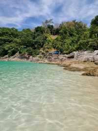 Phuket Paradise – Sun, Sea, and the Ultimate Island Escape