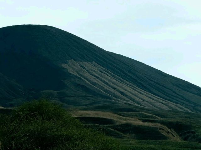 Aso – Life in the Shadow of a Sleeping Giant