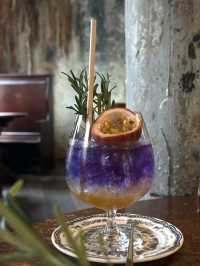 穿越百年時光的博物館咖啡店💕The Mustang Blu 