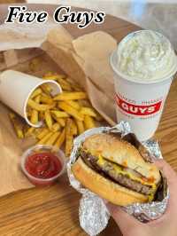 Five Guys ร้านแฮมเบอร์เกอร์ในเซี่ยงไฮ้