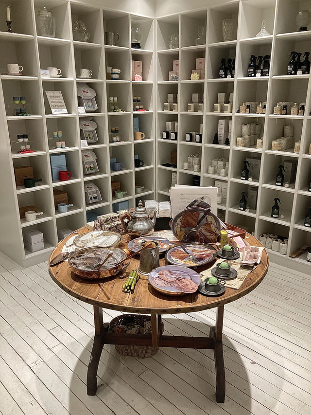 【韓国🇰🇷明洞雑貨屋】 NYUNYU GIFTSHOP