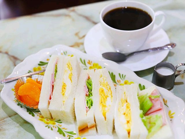 【🇯🇵広島】昭和レトロな香り漂う喫茶店「Coffee House オレゴン」で静かな朝を