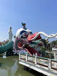 魔幻中國風建築——之💕高雄蓮池潭春秋御閣