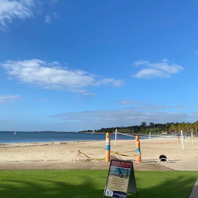 Geelong | A Spontaneous Seaside Day Trip from Melbourne 🌊🚉