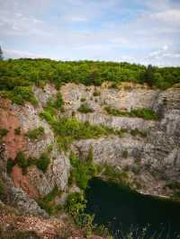 “Velká Amerika: The Forgotten Canyon of Bohemia”