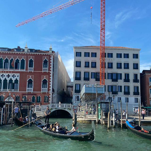 Lido Island is Venice's TRUE Treasure! 🤫 Just €25 for an All-Inclusive Island Pass! 🚤