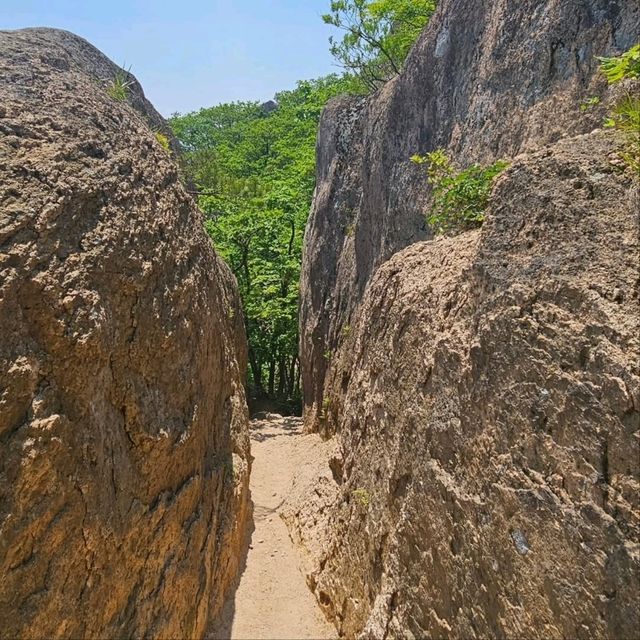 Climbed Munjangdae at Songnisan