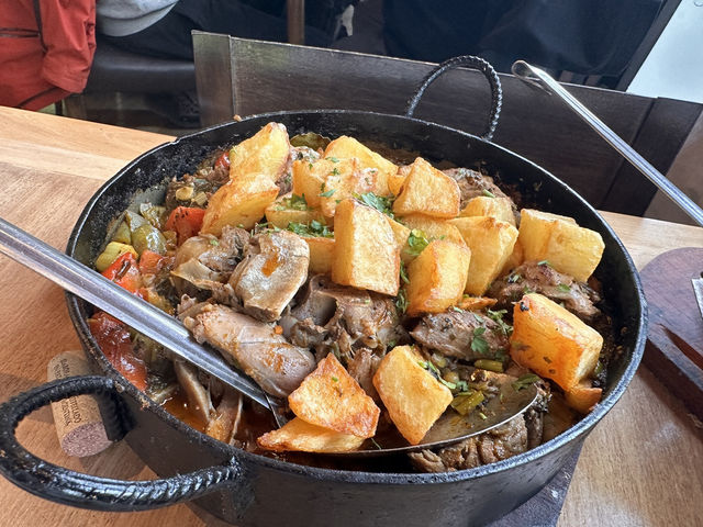 【Isabel Cocina al Disco｜大皿で楽しむ、パタゴニア流ディスコ料理】