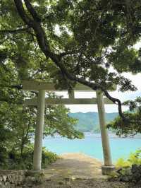 【海に続く神秘の鳥居⛩️阿古師神社で“祈りの絶景”に出会う】