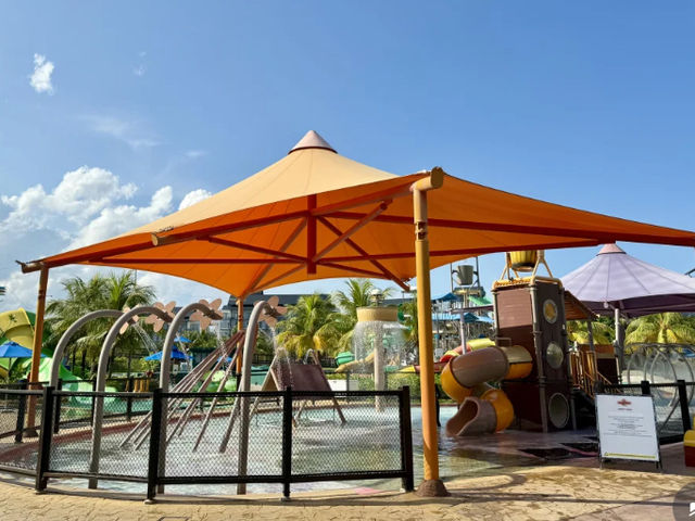 Desaru Coast Adventure Waterpark: A Splash Hit! 🌊🥳