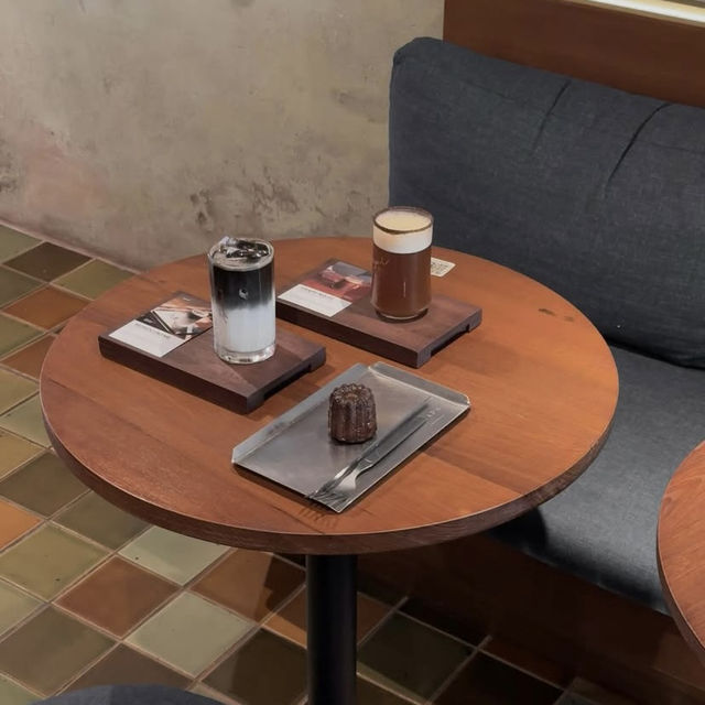  GRAPH Café – เมืองเก่าภูเก็ต