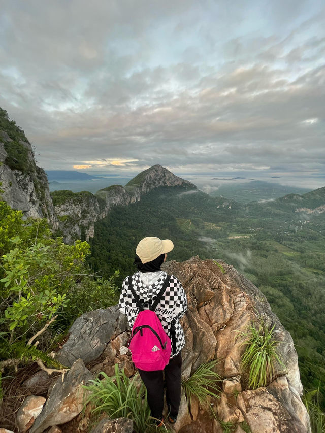 Gunung Baling Hike