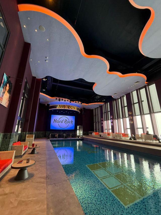 🎸 Hard Rock Cafe Genting Highlands – Rock ‘n’ Roll In The Clouds