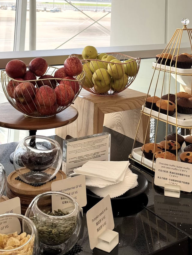 香港機場貴賓廳 💕  Chase Sapphire Lounge