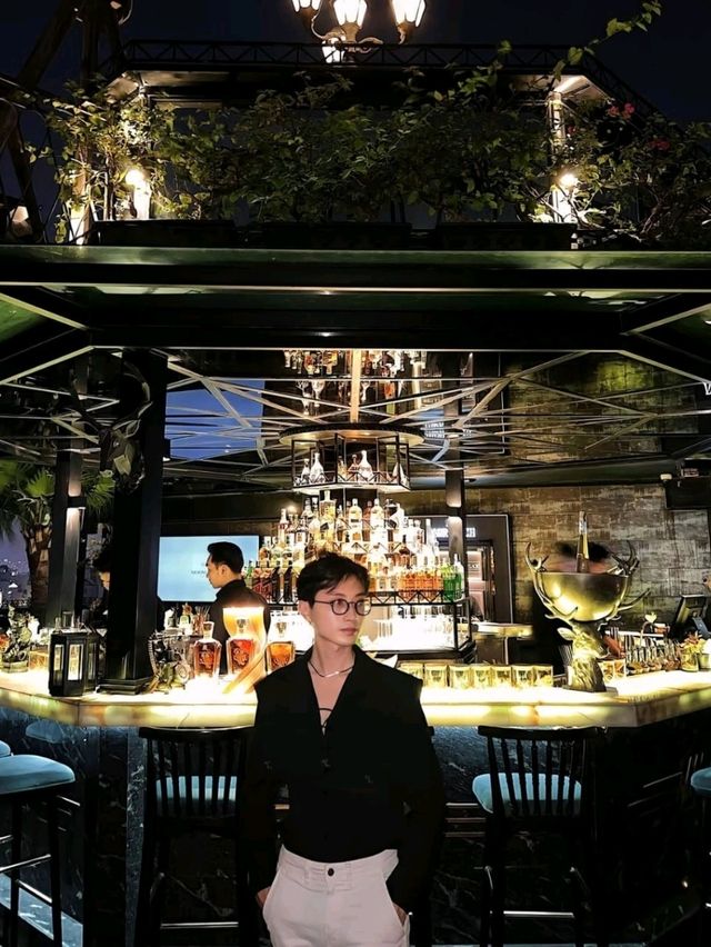 Moonlight Sky Bar
