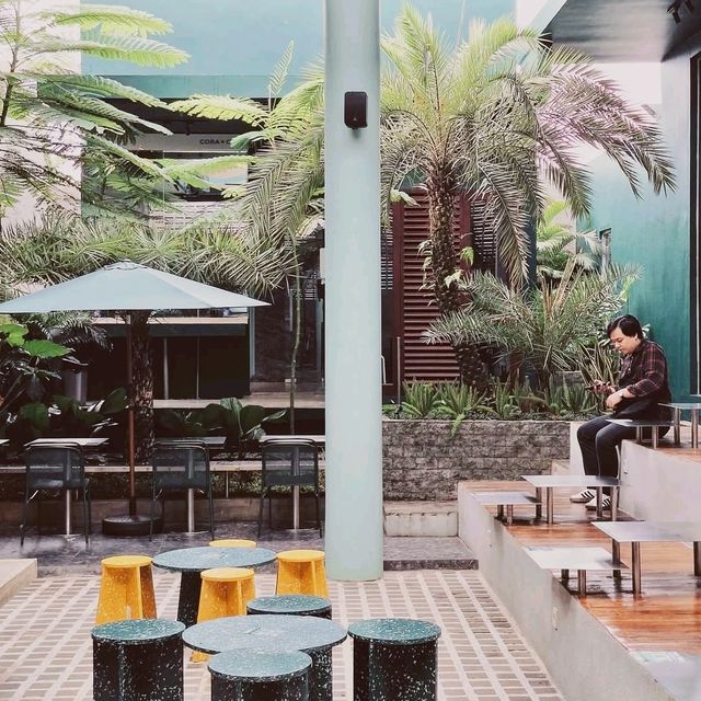 CORA + CLAY Cafe