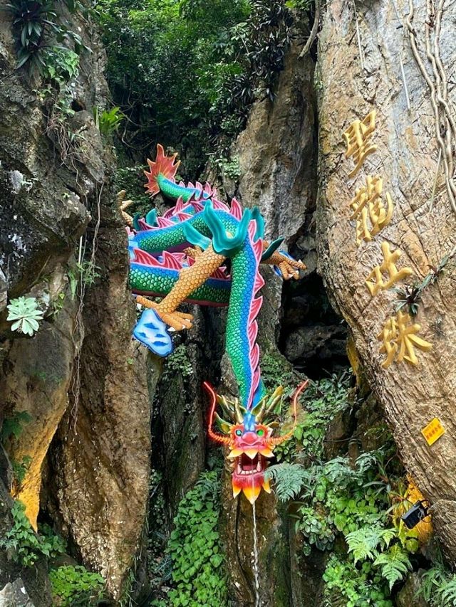 Huat Tian Keong Temple