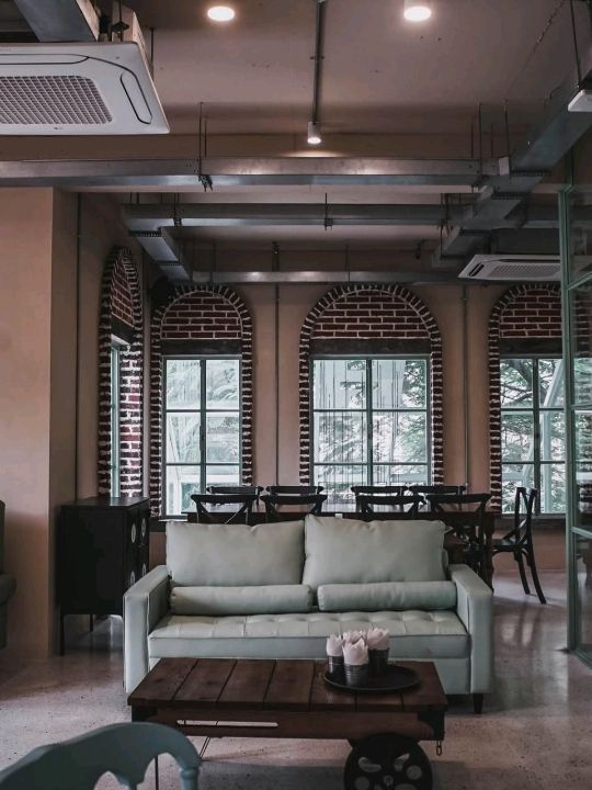 Harper Seven Coffee & Bakery