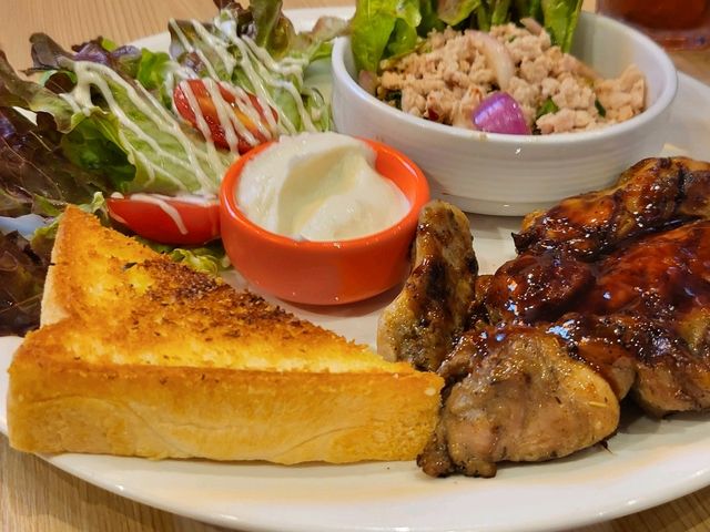 🛍️ The Steak & More（Central Rama 9店）－豐盛又平價的美式牛排餐廳推薦
