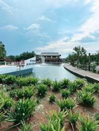 Taman Sahabat Kuching: Peaceful Park with Culture and Charm 