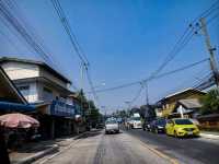ก๋วยเตี๋ยวลูกทุ่ง ดาบแดง – ตำนานรสเด็ดห้างฉัตร ลำป