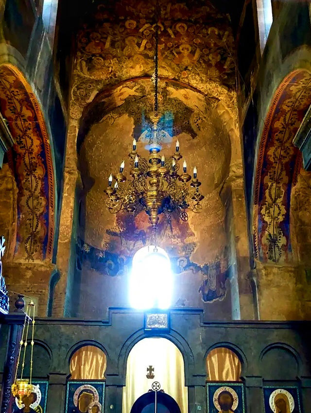 ⛪ Anchiskhati Basilica – Tbilisi’s Oldest Church