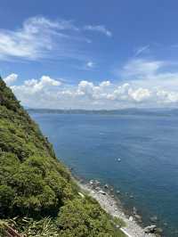 基隆｜基隆嶼（下集）—登頂步道 × 島燈塔：把東北角的海天收進 360° 的藍 💙🏝️