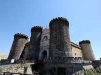 Vibrant Life and History in Napoli