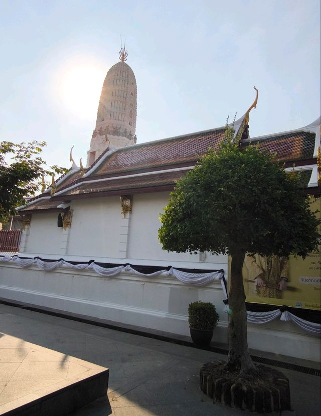 ไหว้พระวัดระฆัง