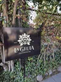 해외여행 멕시코의 신비한 동굴 레스토랑 La Gruta