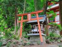 八幡朝見神社