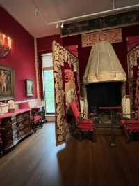 Boston’s Secret Renaissance Garden: The Isabella Stewart Gardner Museum 🌿✨