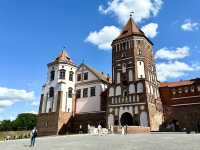 Hidden gems near Minsk: Mir and Nesvizh Castles